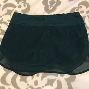 Green mesh lulu lemon skirt
